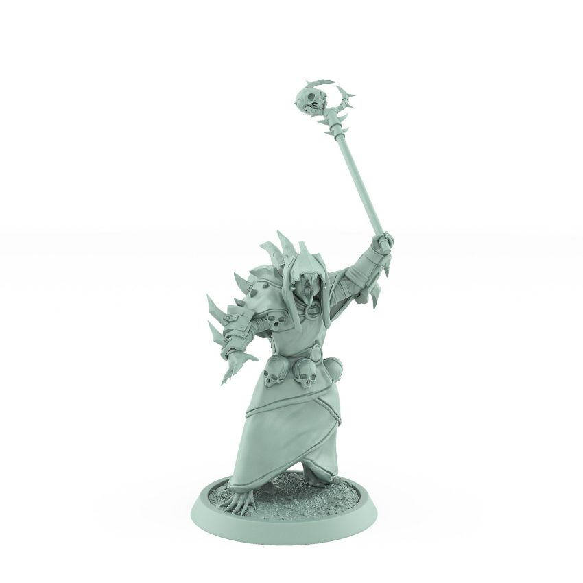 ratfolk berserker crouched and ready to lunge with clawed blades plague of rouswarm fantasy miniature