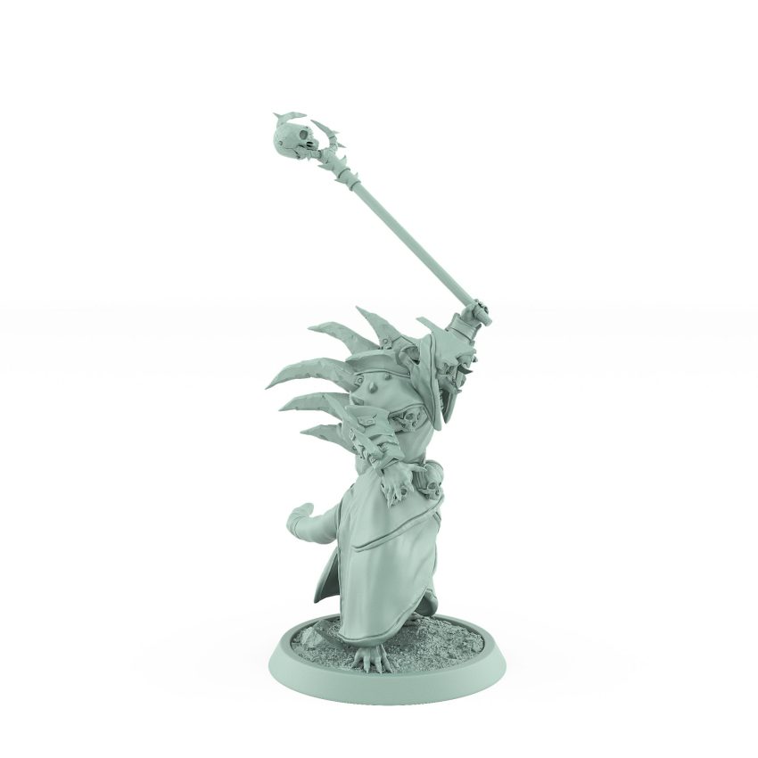 ratfolk berserker crouched and ready to lunge with clawed blades plague of rouswarm fantasy miniature