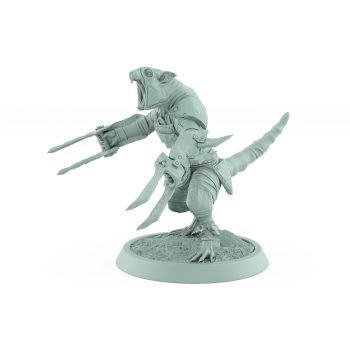 leaping rat rogue lunging with twin plague claws fantasy skaven miniature plague of rouswarm