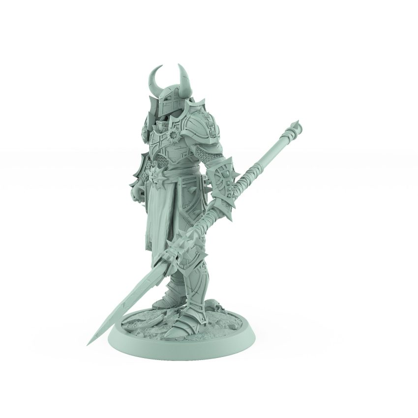 armored war commander with horned helmet and glaive from unchained collection