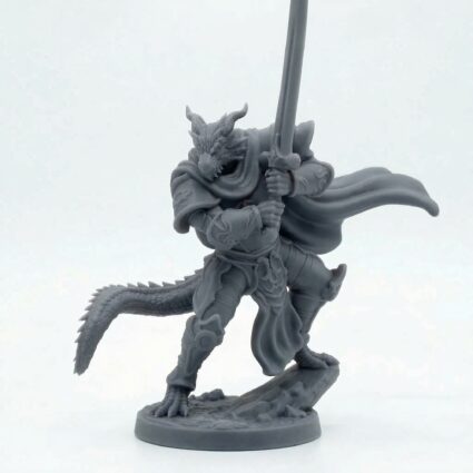 Drakkari Crusader B - Gray Resin 3D Printed Miniature