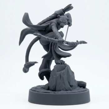 Leorin Hunter D - Gray Resin 3D Printed Miniature