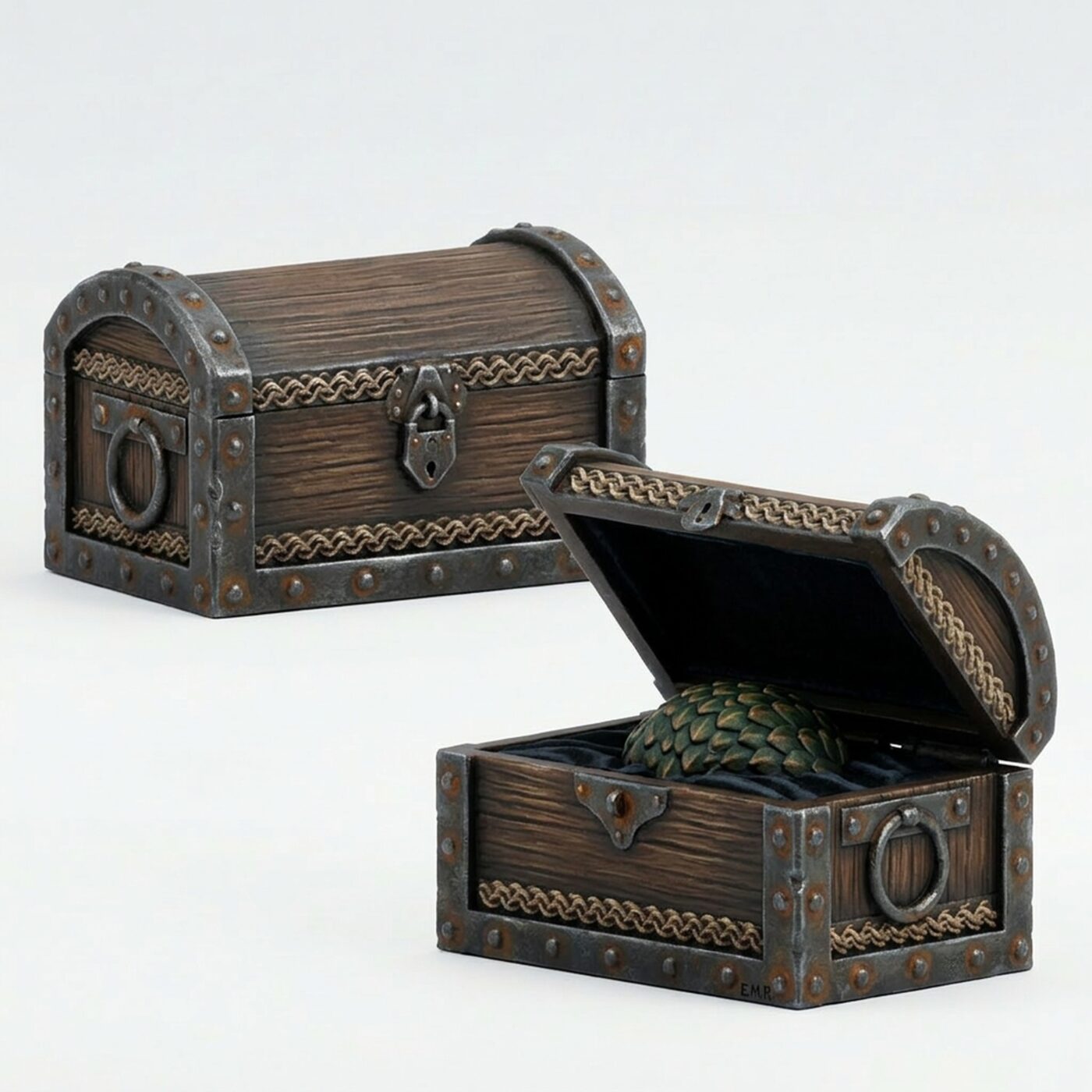 Raxxian Chest - Painted 3D Printed Miniature