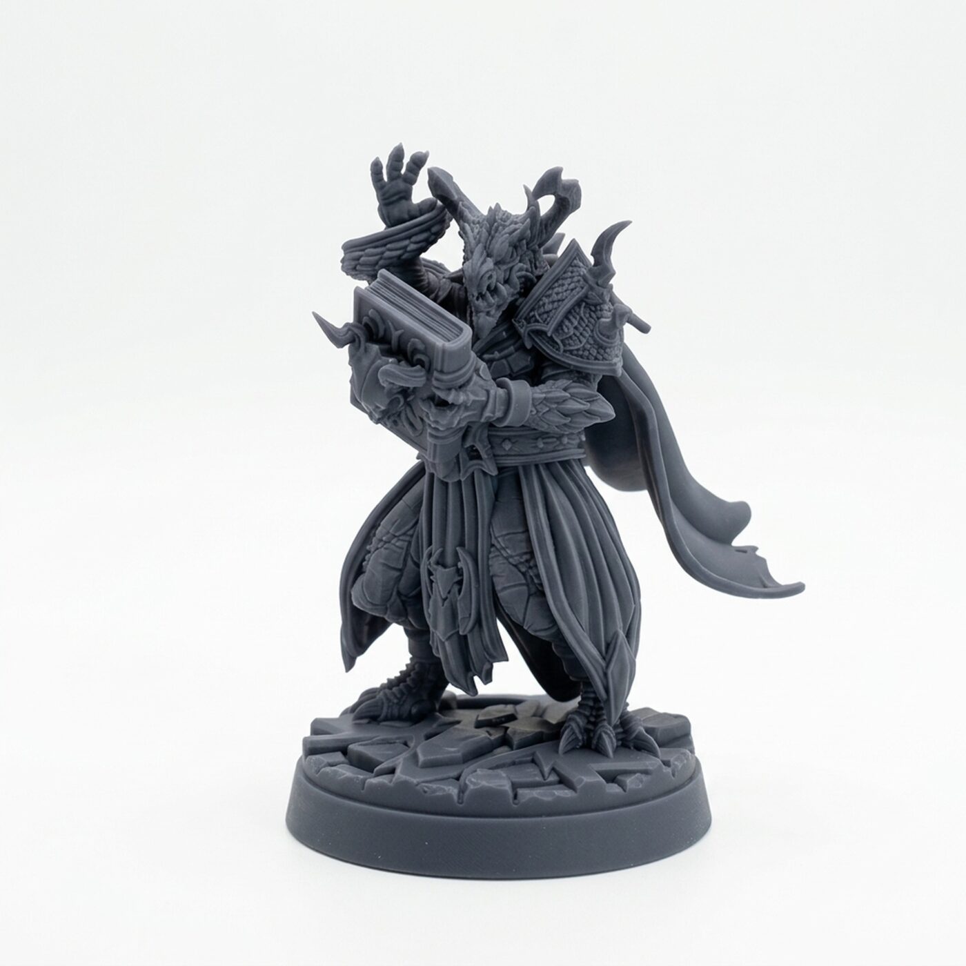 Drakkensagecouncil C - Gray Resin 3D Printed Miniature