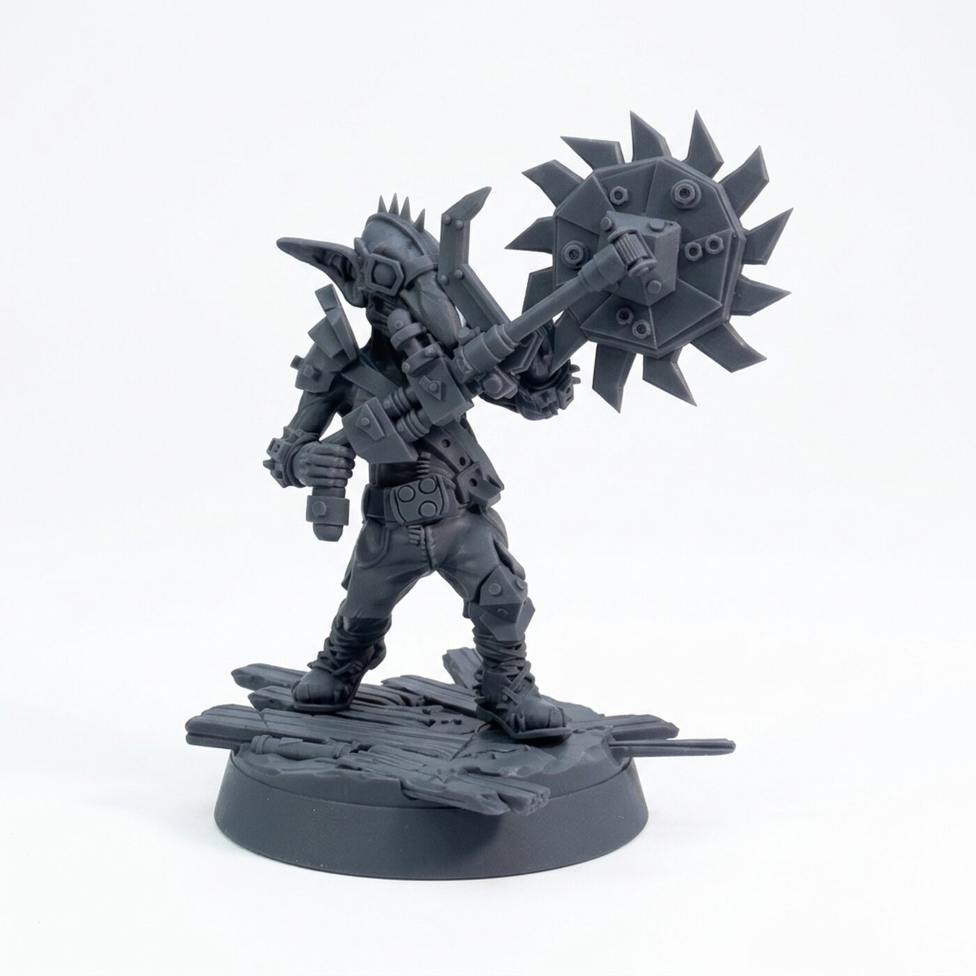 Maniac Pose A Sawblade Hoist - Gray Resin 3D Printed Miniature