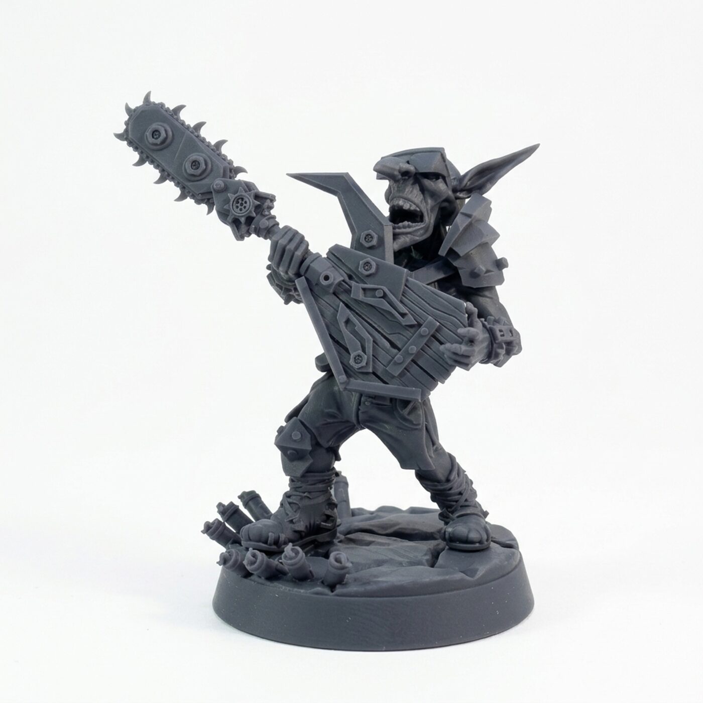 Maniac Pose H Solo Sawbard - Gray Resin 3D Printed Miniature