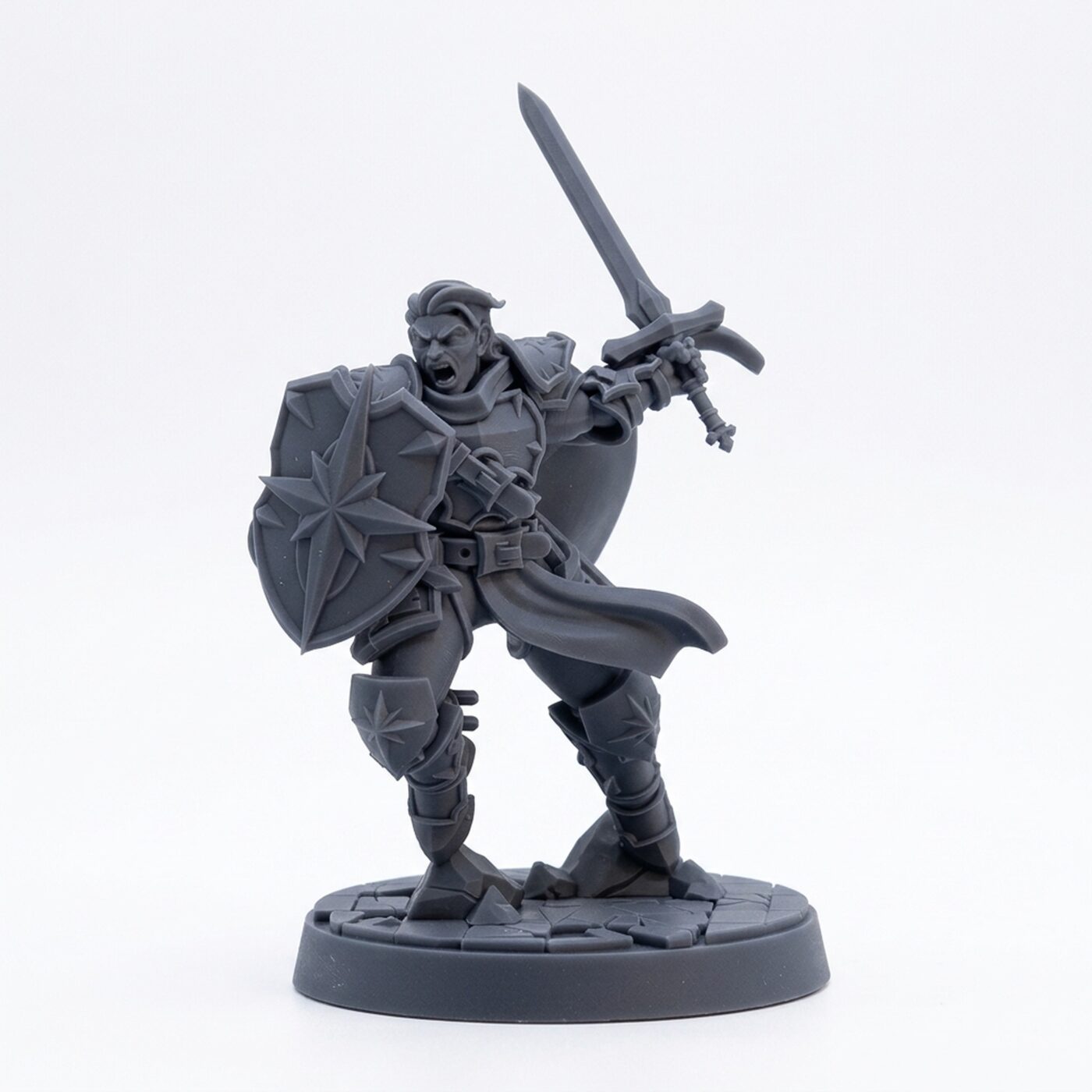 Paladin Thrusting - Gray Resin 3D Printed Miniature
